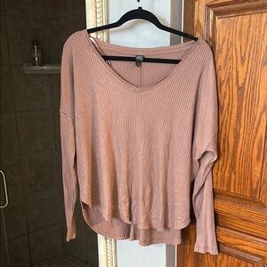 Wild Fable Ribbed V-Neck Long Sleeve Top in Mauve